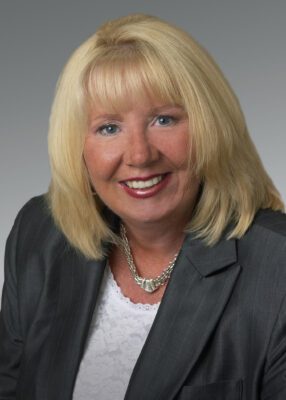Lisa Rowan